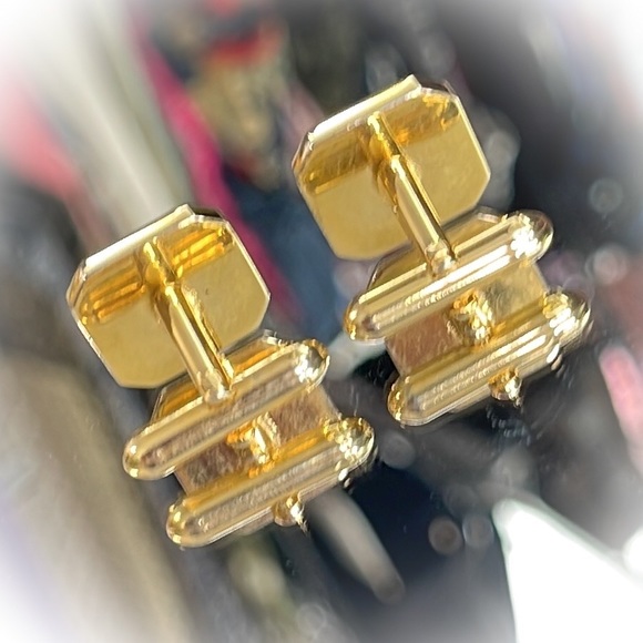 💕Beautiful Vintage Gold Tone Cufflinks💕 - Picture 3 of 4